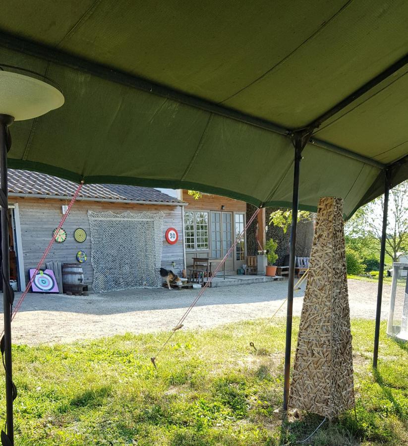 Camping La Petite Houmee Curzay-sur-Vonne Luaran gambar